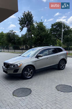 Volvo XC60 2010
