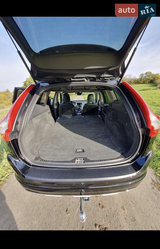 Внедорожник / Кроссовер Volvo XC60 2015 в Львове