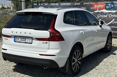 Внедорожник / Кроссовер Volvo XC60 2017 в 