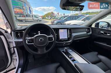 Внедорожник / Кроссовер Volvo XC60 2023 в 