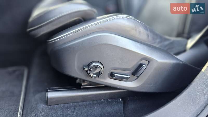 Внедорожник / Кроссовер Volvo XC60 2018 в Бродах