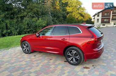 Внедорожник / Кроссовер Volvo XC60 2022 в 