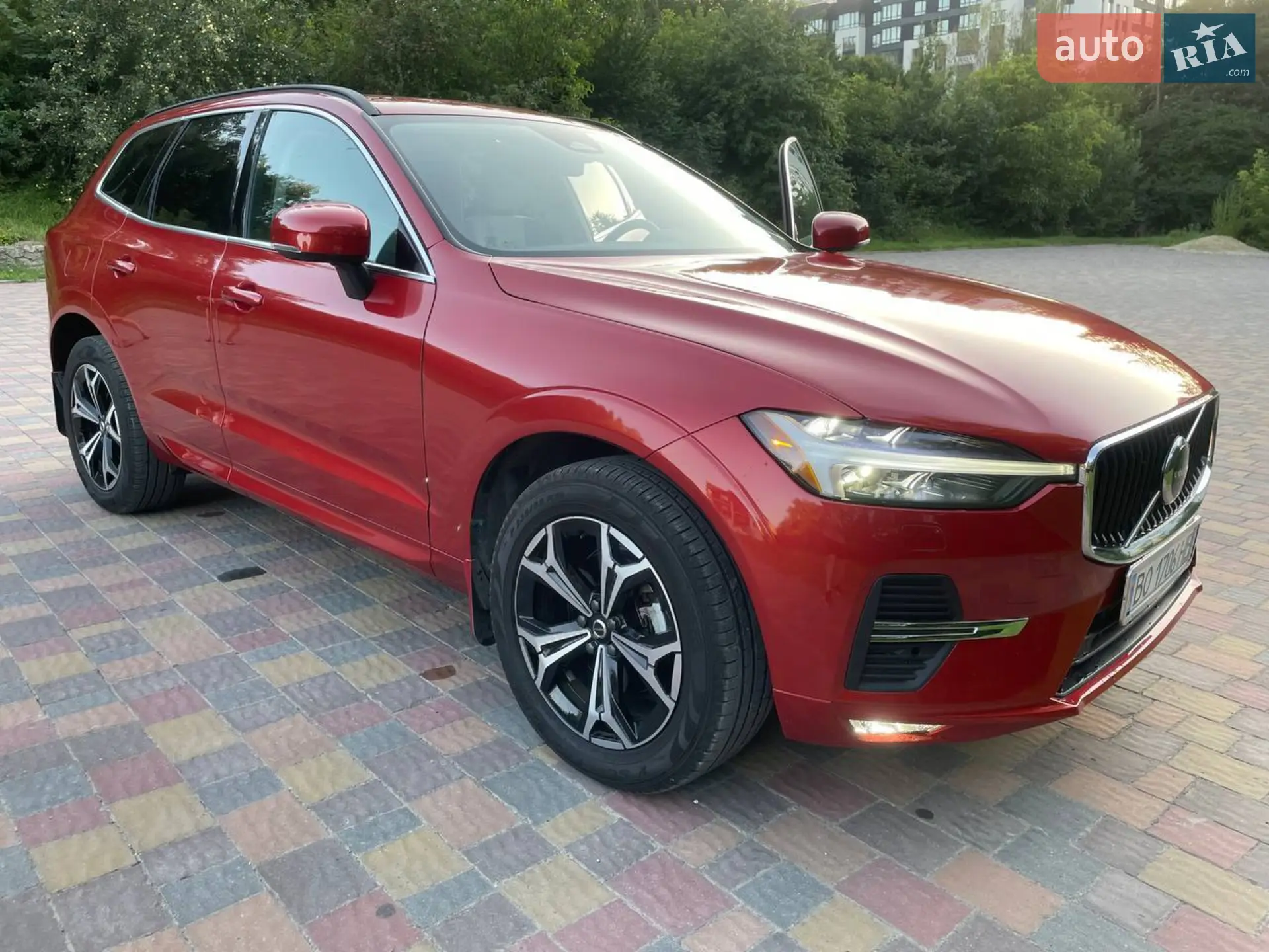 2022 Volvo XC60 - мініатюра 3