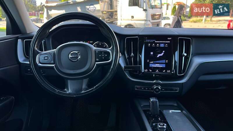 Внедорожник / Кроссовер Volvo XC60 2020 в Львове фото 31 Внедорожник / Кроссовер Volvo XC60 2020 в Львове