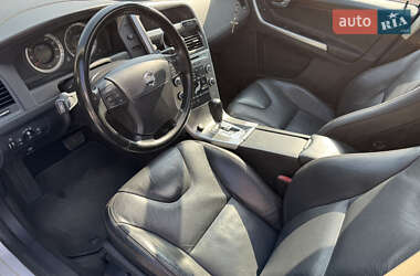 Внедорожник / Кроссовер Volvo XC60 2010 в 