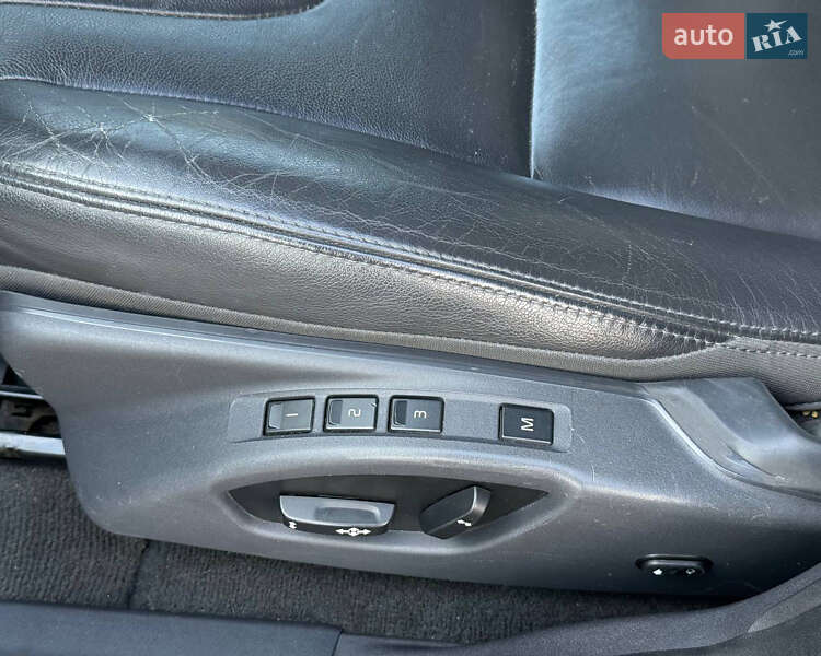 Внедорожник / Кроссовер Volvo XC60 2015 в Киеве