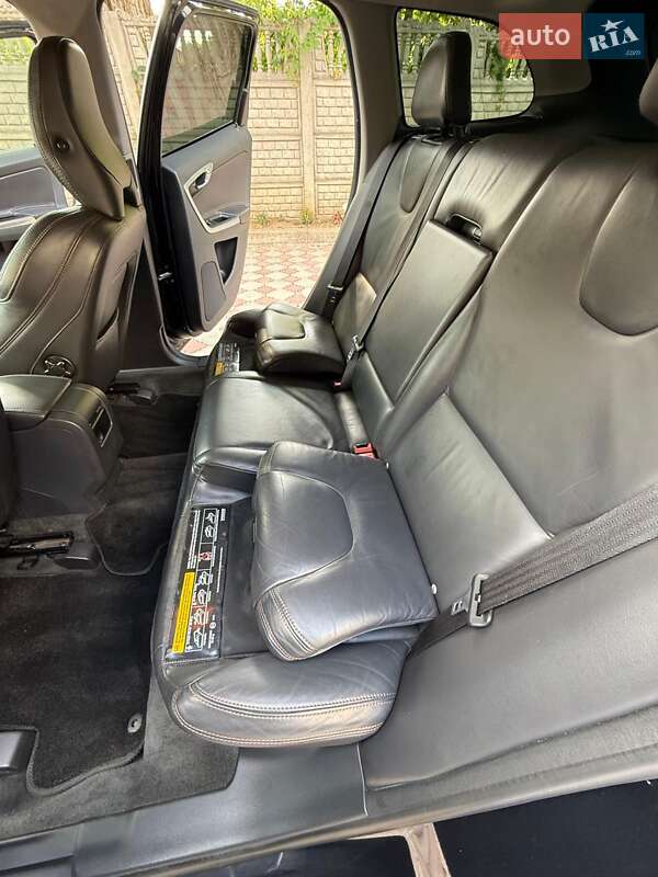 Внедорожник / Кроссовер Volvo XC60 2014 в Львове