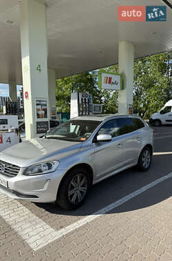Позашляховик / Кросовер Volvo XC60 2016 в Львові