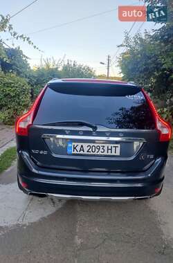 Внедорожник / Кроссовер Volvo XC60 2014 в 