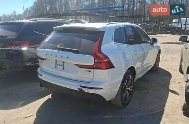 Внедорожник / Кроссовер Volvo XC60 2018 в 