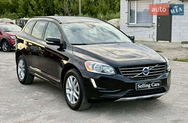 Внедорожник / Кроссовер Volvo XC60 2017 в 