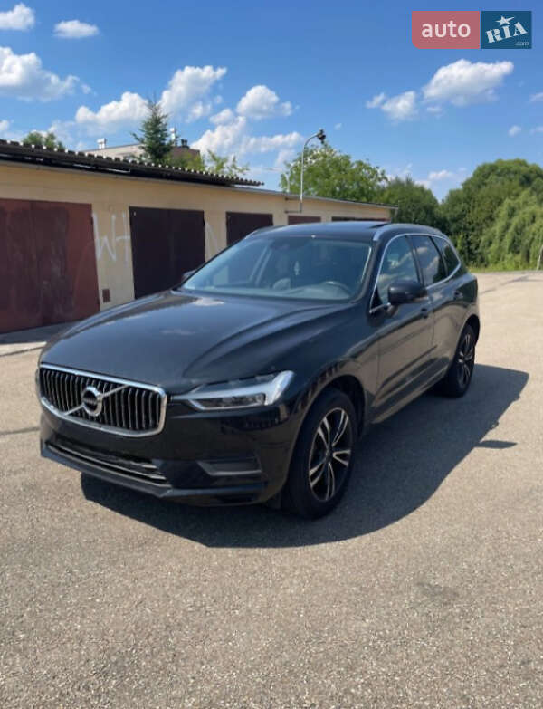 Внедорожник / Кроссовер Volvo XC60 2020 в 