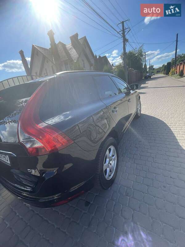 Внедорожник / Кроссовер Volvo XC60 2014 в Львове фото 6 Внедорожник / Кроссовер Volvo XC60 2014 в Львове