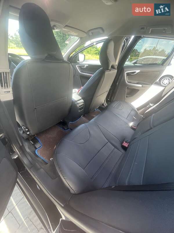 Внедорожник / Кроссовер Volvo XC60 2014 в Львове фото 11 Внедорожник / Кроссовер Volvo XC60 2014 в Львове