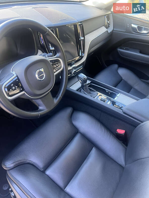 Внедорожник / Кроссовер Volvo XC60 2018 в Виннице