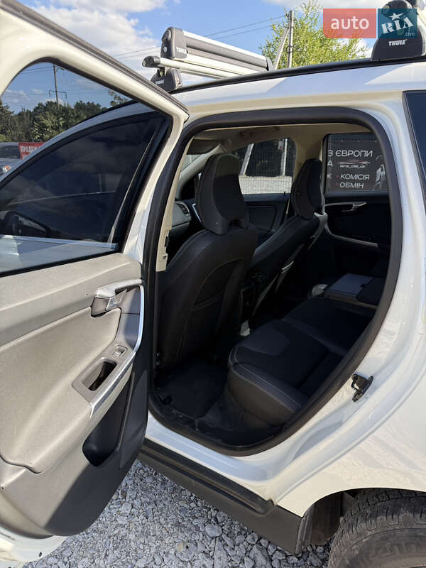 Позашляховик / Кросовер Volvo XC60 2011 в Львові