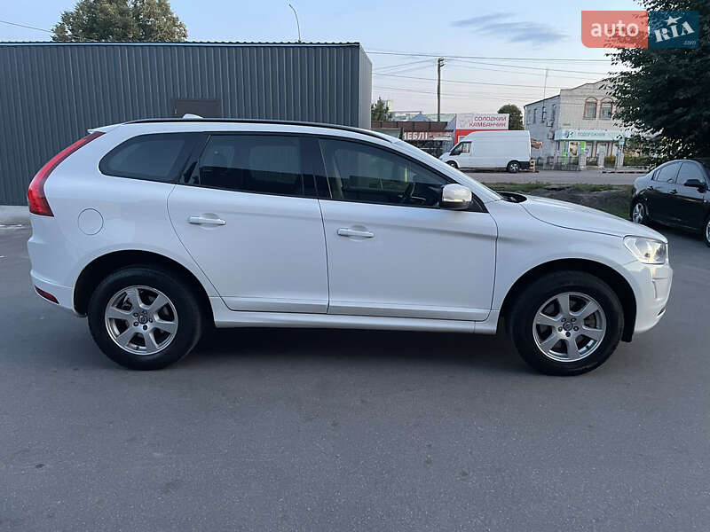 Внедорожник / Кроссовер Volvo XC60 2013 в Мироновке
