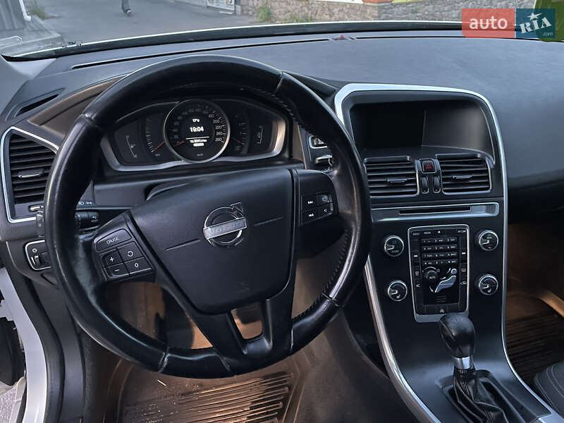 Внедорожник / Кроссовер Volvo XC60 2013 в Мироновке