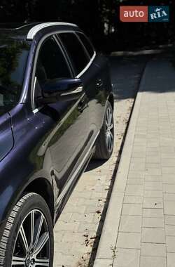 Внедорожник / Кроссовер Volvo XC60 2015 в 