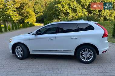 Внедорожник / Кроссовер Volvo XC60 2015 в 
