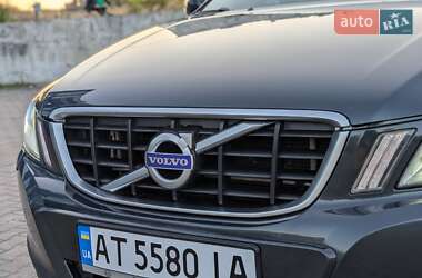 Внедорожник / Кроссовер Volvo XC60 2010 в 