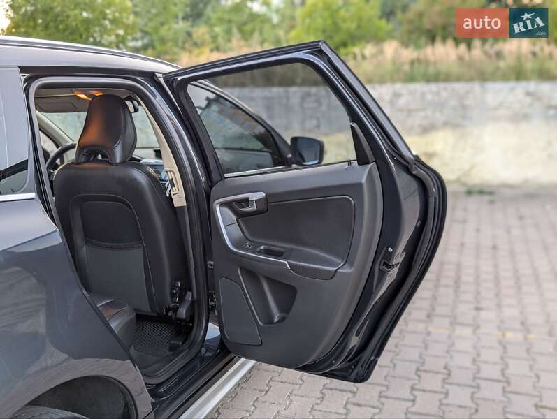 Внедорожник / Кроссовер Volvo XC60 2010 в Ивано-Франковске фото 66 Внедорожник / Кроссовер Volvo XC60 2010 в Ивано-Франковске