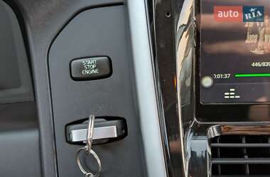 Внедорожник / Кроссовер Volvo XC60 2010 в 