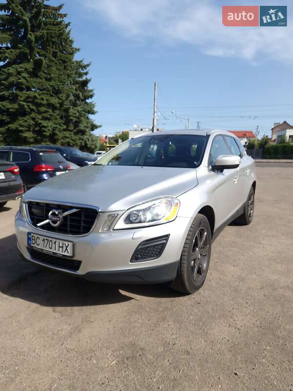 Volvo XC60 2012