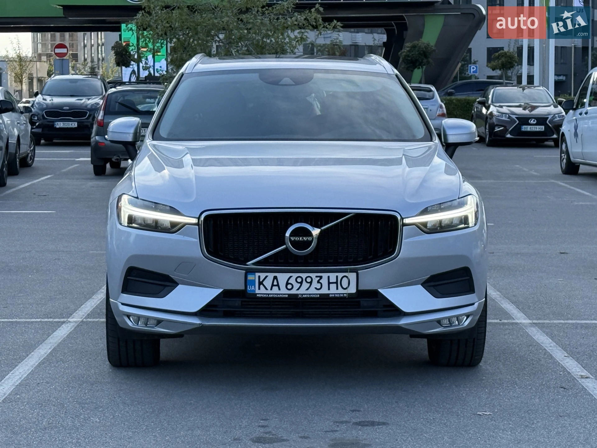 2021 Volvo XC60 - мініатюра 8