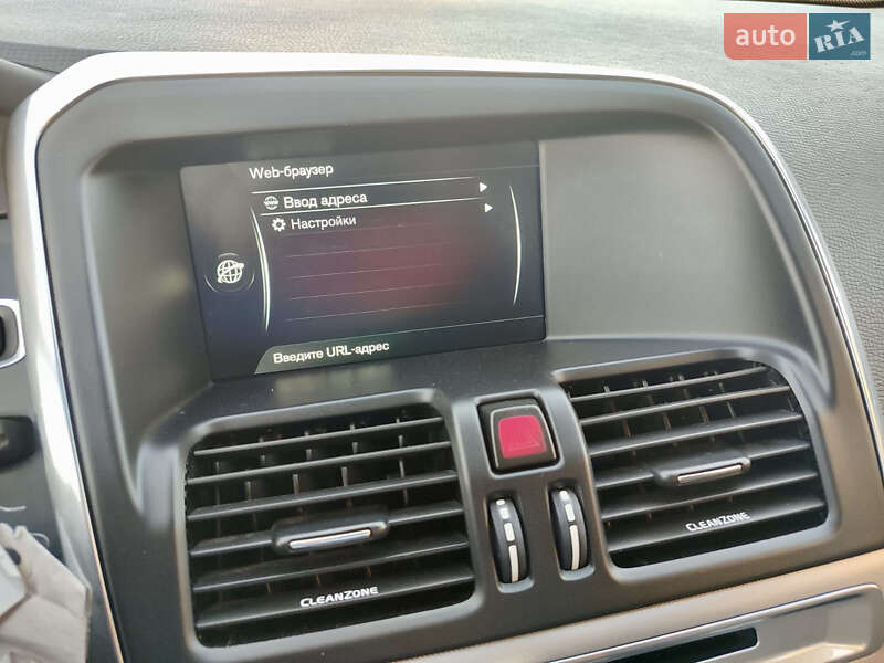 Внедорожник / Кроссовер Volvo XC60 2016 в Киеве