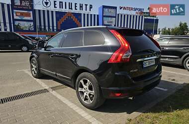 Внедорожник / Кроссовер Volvo XC60 2012 в 
