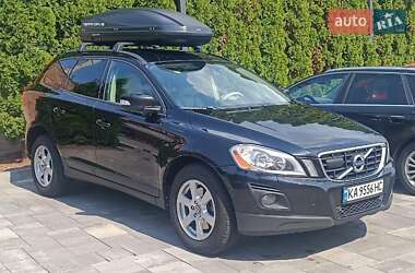 Внедорожник / Кроссовер Volvo XC60 2009 в Киеве