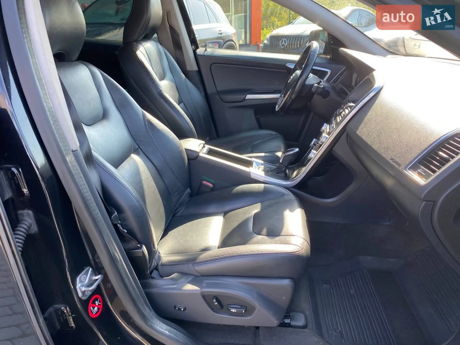 2015 Volvo XC60 - мініатюра 24