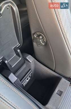 Позашляховик / Кросовер Volvo XC60 2013 в 