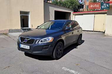 Позашляховик / Кросовер Volvo XC60 2013 в 