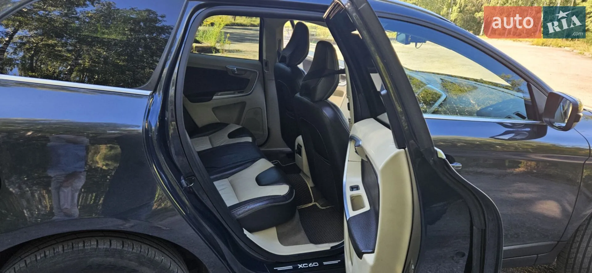 2010 Volvo XC60 - мініатюра 16