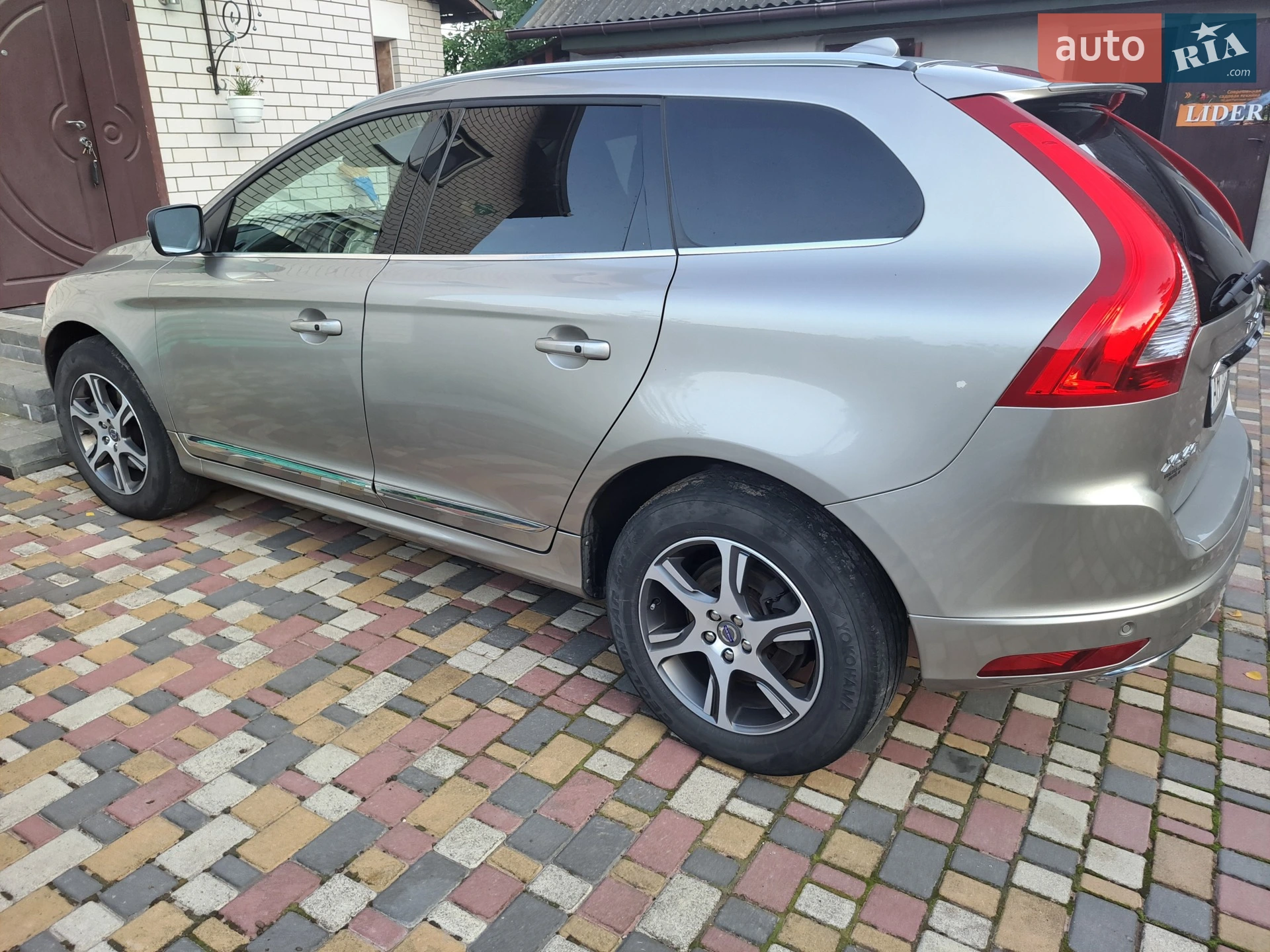 2015 Volvo XC60 - мініатюра 4