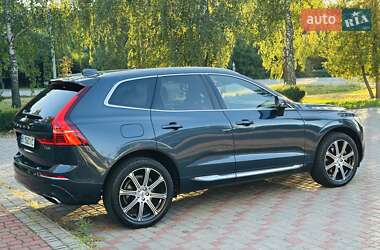 Внедорожник / Кроссовер Volvo XC60 2019 в 