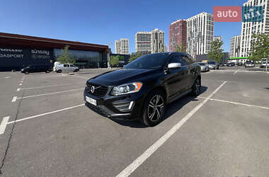 Внедорожник / Кроссовер Volvo XC60 2017 в 