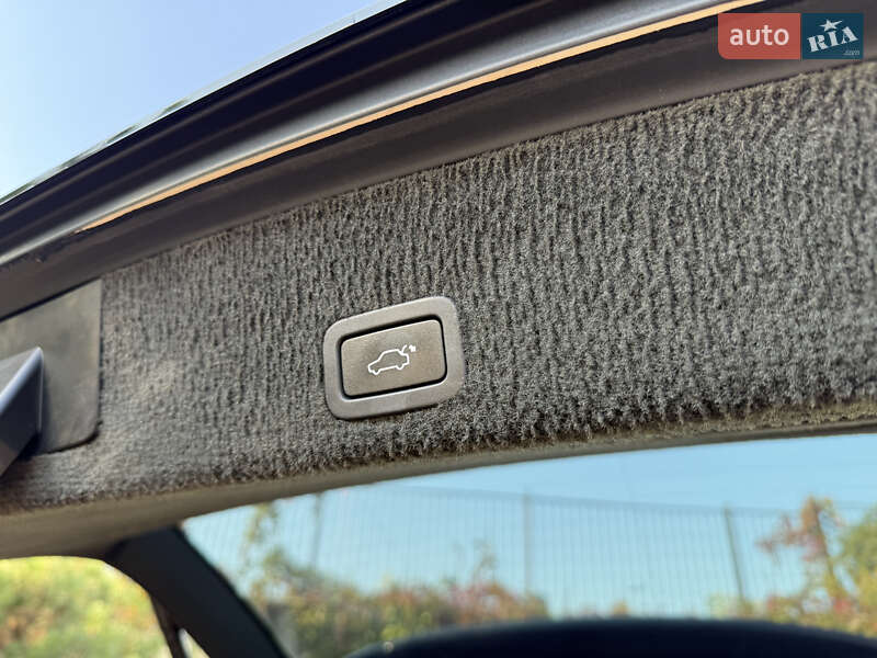 Внедорожник / Кроссовер Volvo XC60 2015 в Ровно