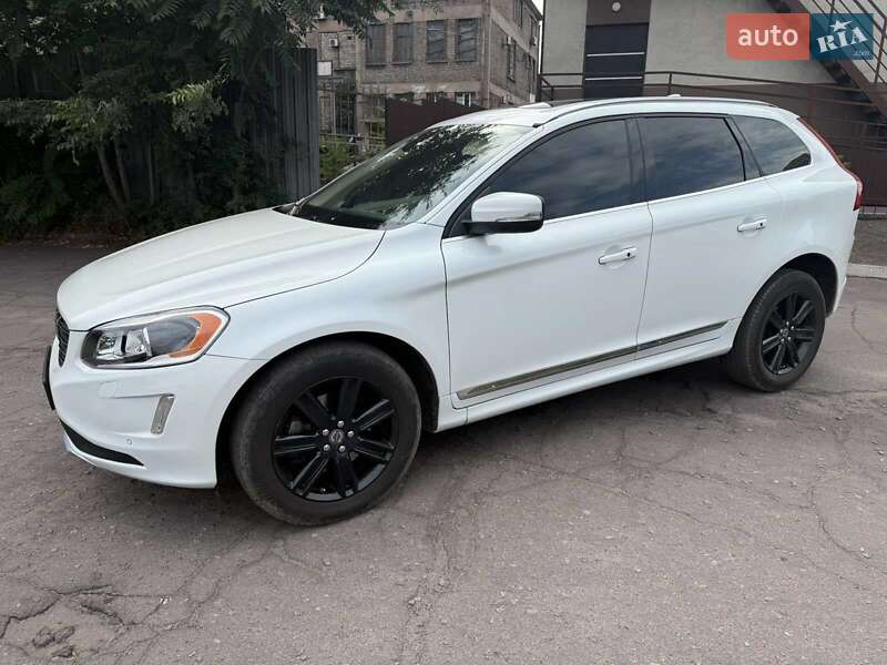 Позашляховик / Кросовер Volvo XC60 2016 в Дніпрі