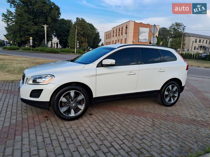 Volvo XC60 2011
