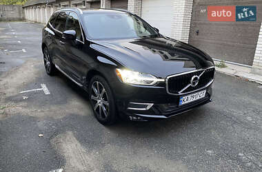 Внедорожник / Кроссовер Volvo XC60 2018 в 