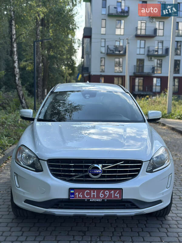 Позашляховик / Кросовер Volvo XC60 2017 в Львові