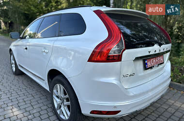 Внедорожник / Кроссовер Volvo XC60 2017 в 