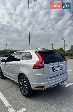 Внедорожник / Кроссовер Volvo XC60 2017 в 