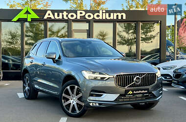 Позашляховик / Кросовер Volvo XC60 2019 в 