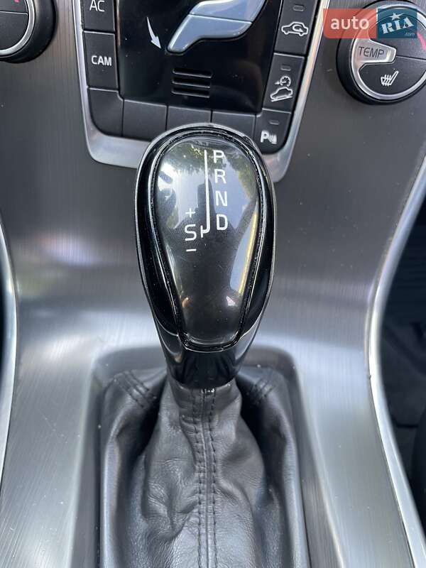 Позашляховик / Кросовер Volvo XC60 2014 в Чернігові фото 10 Позашляховик / Кросовер Volvo XC60 2014 в Чернігові