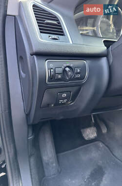 Внедорожник / Кроссовер Volvo XC60 2014 в 