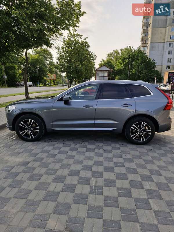 Внедорожник / Кроссовер Volvo XC60 2017 в Хмельницком